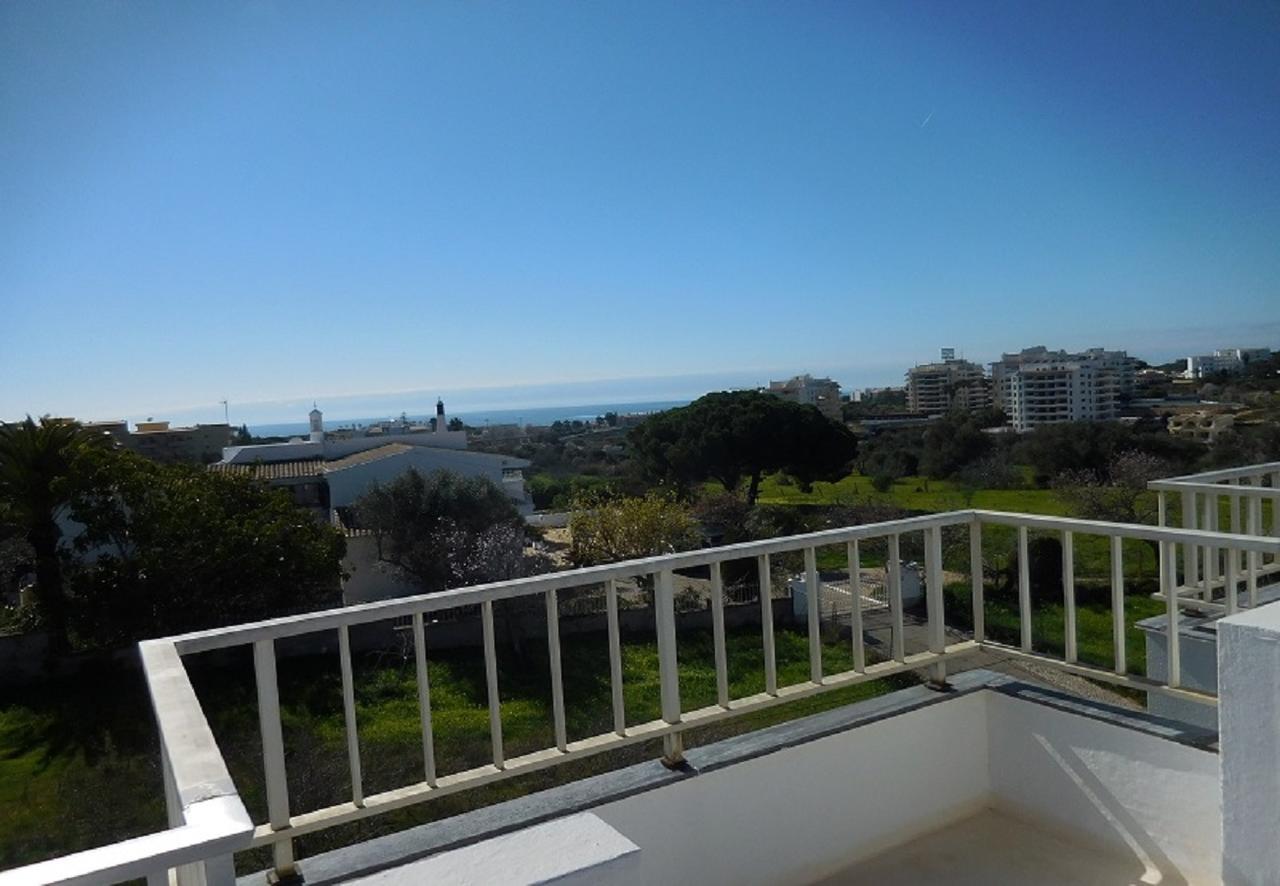 ホテル Residencial Campo-Mar By Umbral ポルティマン エクステリア 写真 View of the golf course from the hotel